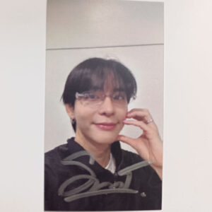 Photocard Nut autografado